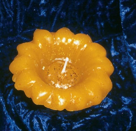 Kerzenform 846 Schwimmkerze Blume 3 cm